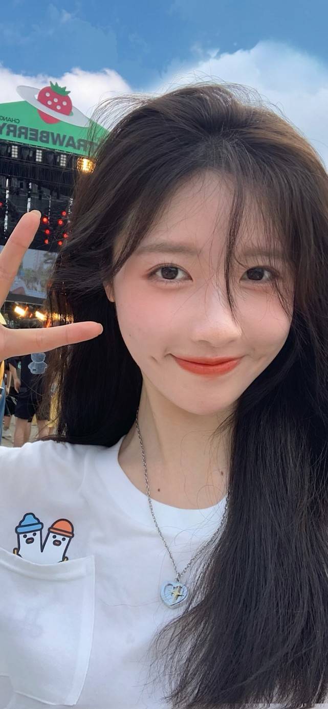 我不管,我就是喜欢比自己年纪大的,原来这四个星座女是大叔控_女生