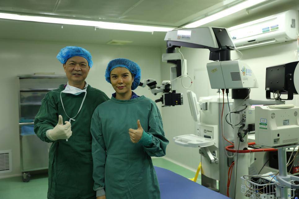 植入术|做ICL近视手术能不能运动 重庆普瑞眼科范光忠教授在线解答