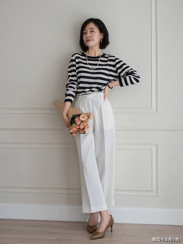 感觉 奔三奔四的女人,建议多穿“高腰裤”,好看的款式和版型都选好了