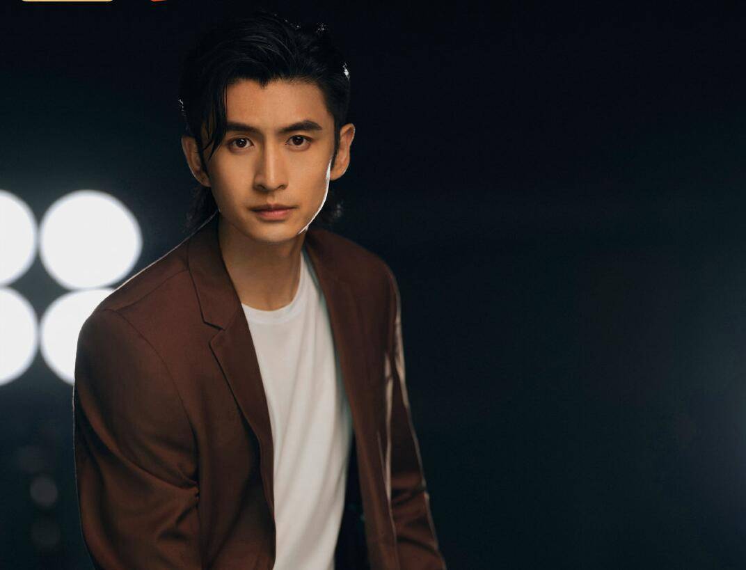 节目组|哥哥成团，1人借兄弟躺赢，1人靠兄弟逆袭，1人输在兄弟“多情”