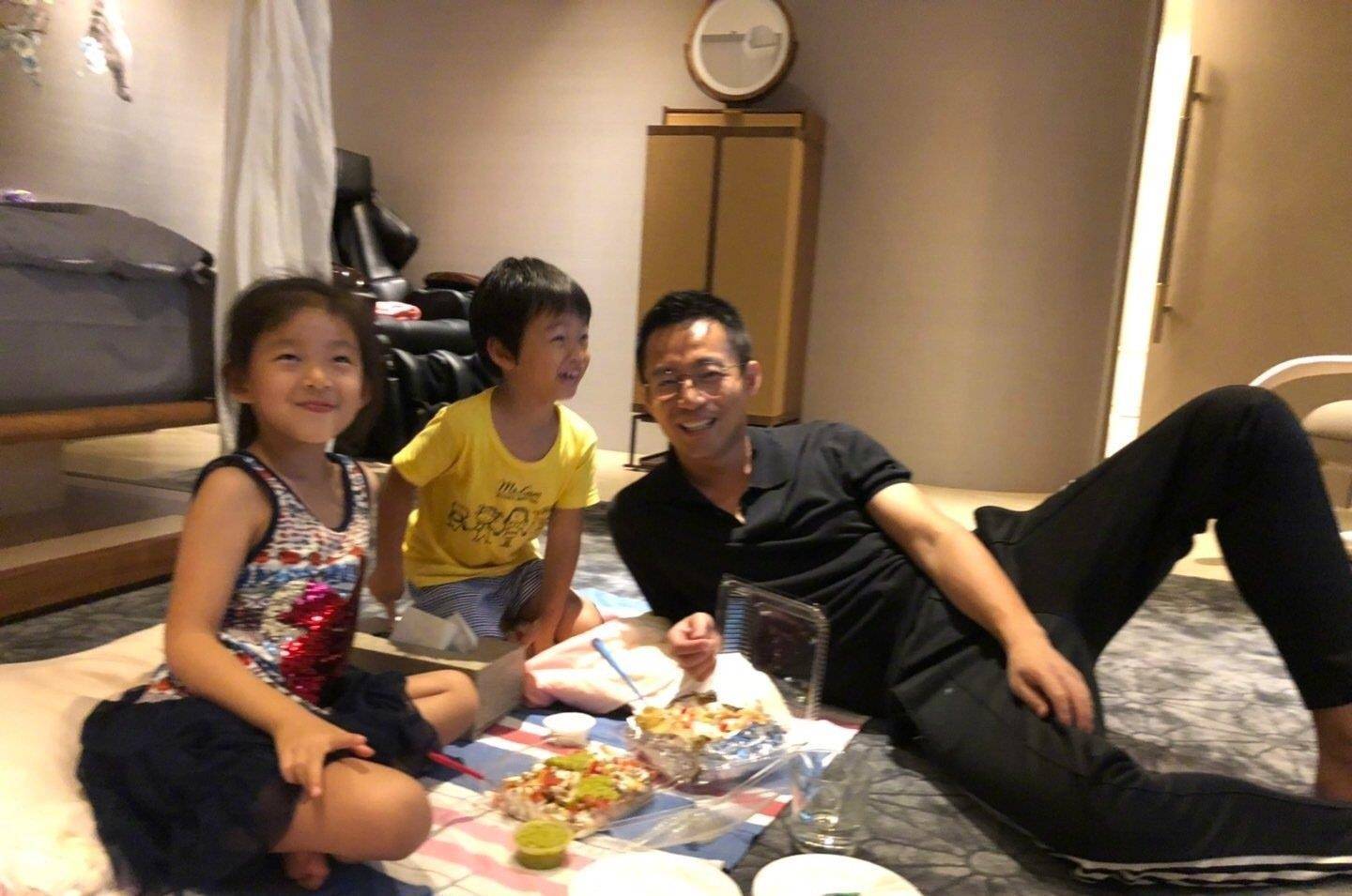 王晓飞最新视频 cd2a1818cd67470cbcceabc6129c6262.jpeg