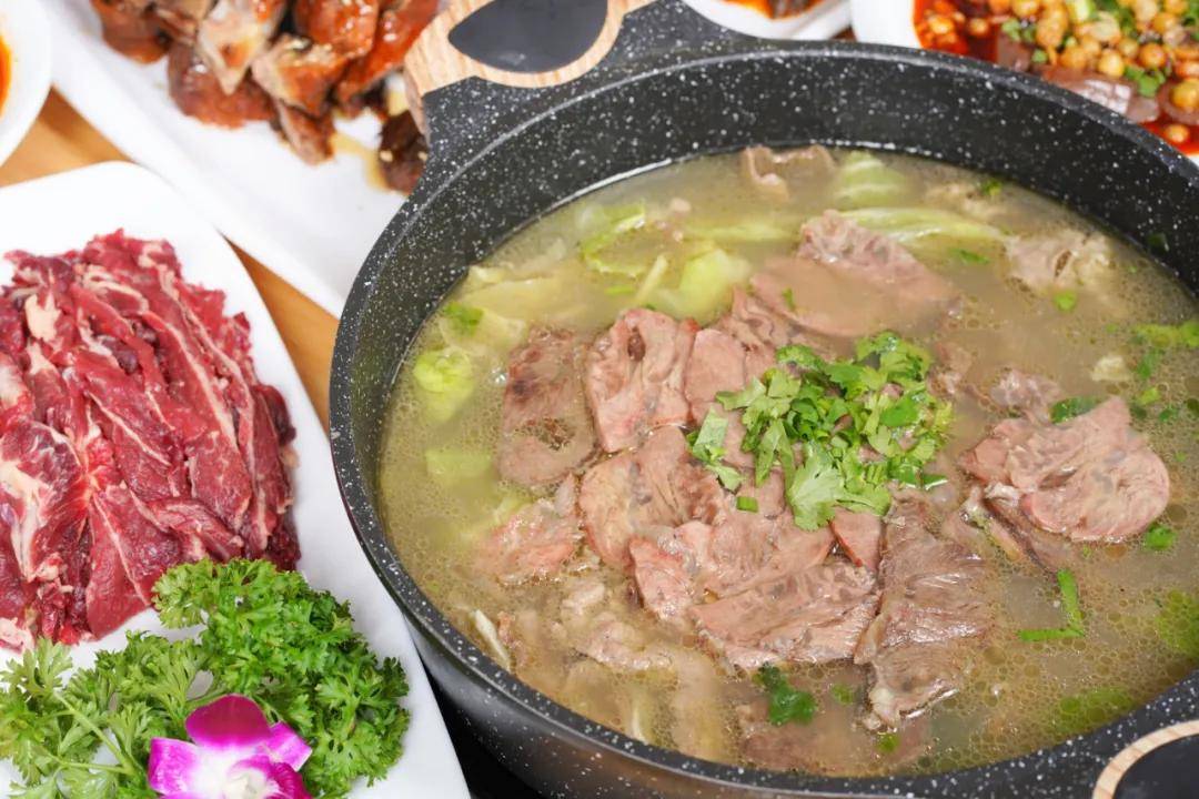 入冬的第一顿汤锅,我给你安排好了!