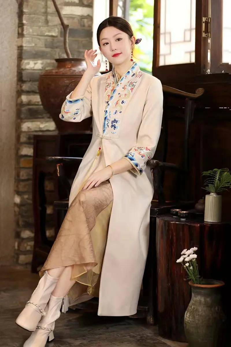 颜色 鞋子选对了，旗袍才能穿出独特的韵味！轻盈优美女人味十足