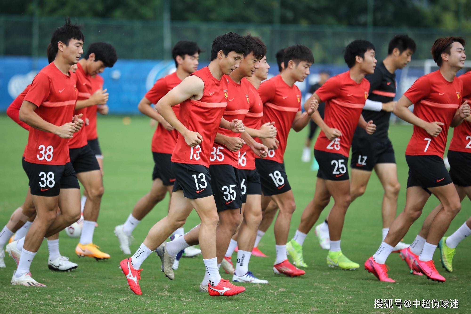 足协松了一口气河北队表态不会退出中超第二阶段比赛