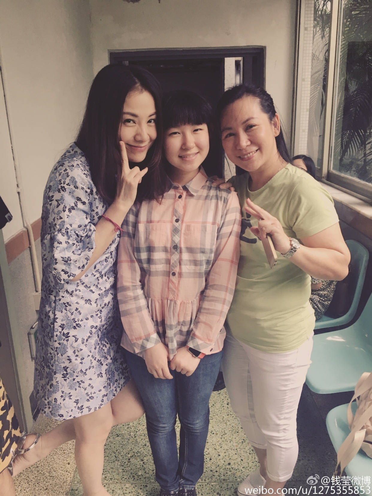 《外来媳妇本地郎》康枝子何文茵,为康家读导演,与黄菲母女缘尽