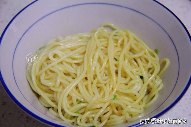 食欲|天热没食欲，来碗这面保证让你胃口大开，孩子跐溜跐溜吃一大碗