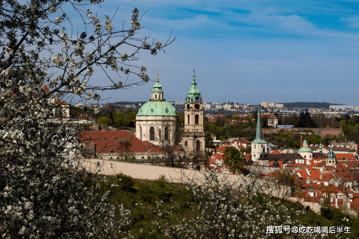 捷克布拉格必去的景点有哪些？去捷克生活容易吗？2021最全问与答！