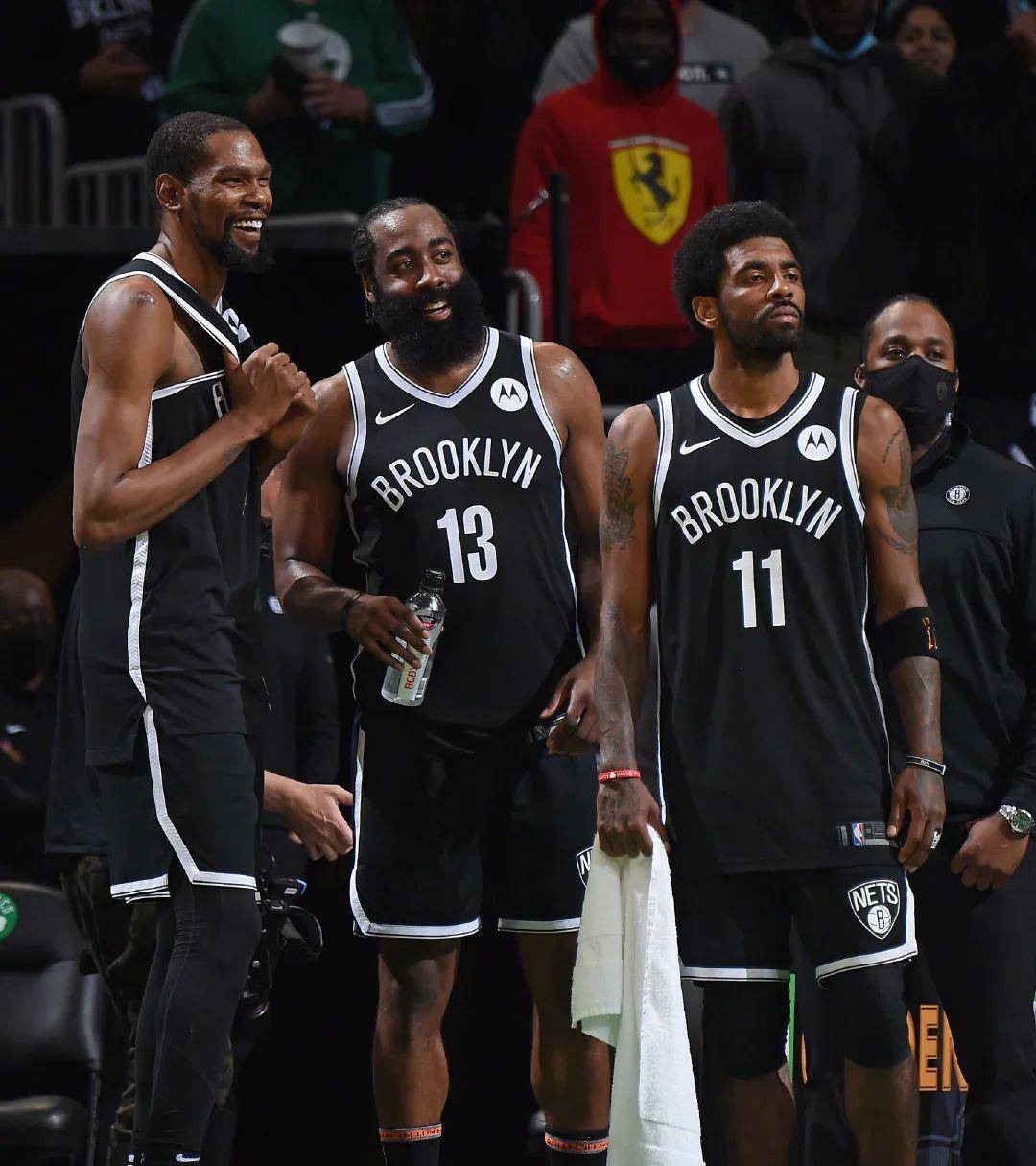 再见了篮网又一悍将宣布离队他单场砍下20分21篮板