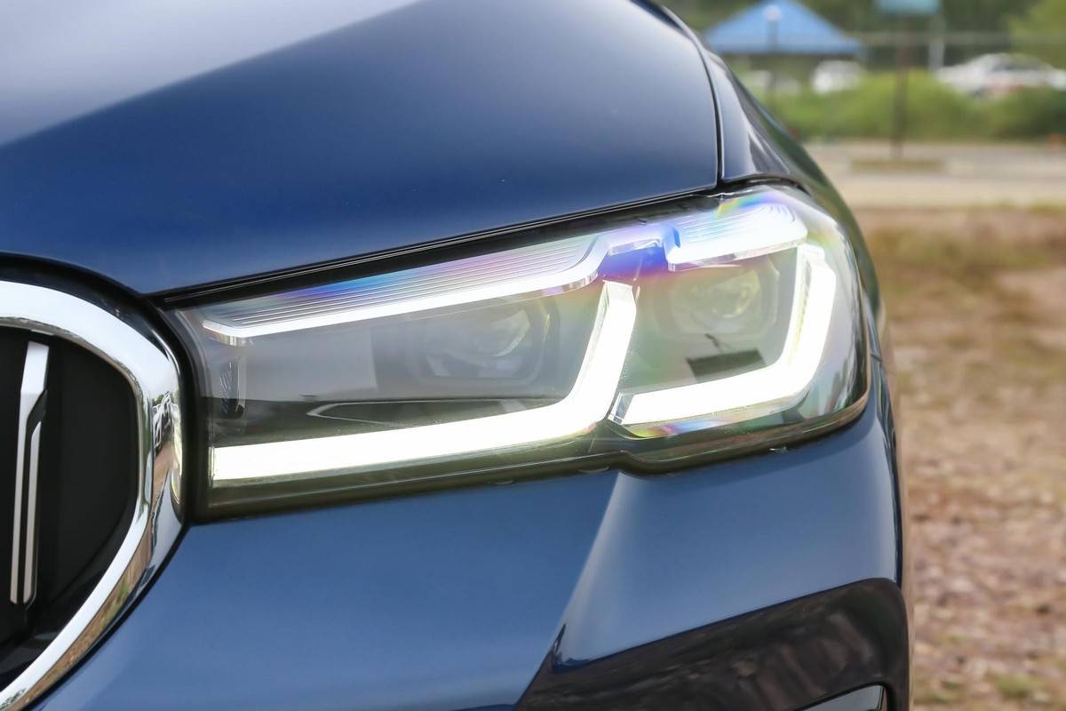 宝马又赢回一局纵置后驱采埃孚8at轴距超3米1同级销量第一