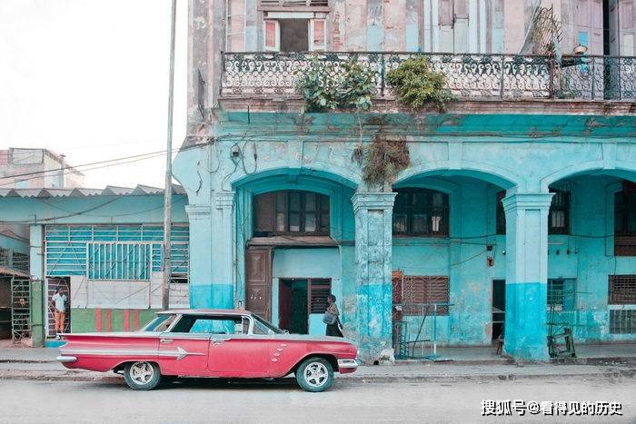 古巴首都哈瓦那 时尚的粉红色城市