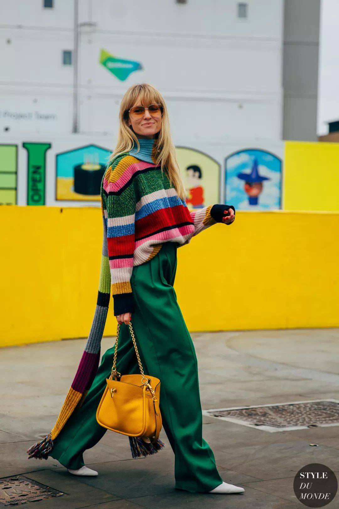 毛衣 毛衣+直筒裤= 偷偷显瘦5斤,显高五公分,气质惊艳!