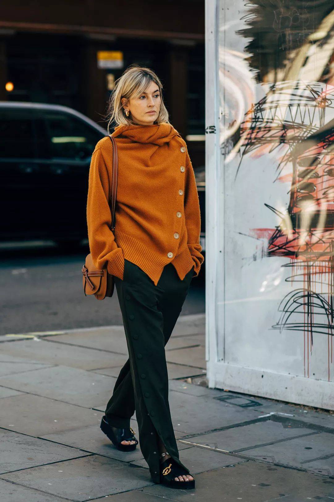 毛衣 毛衣+直筒裤= 偷偷显瘦5斤,显高五公分,气质惊艳!