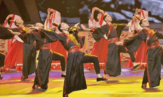 仙女姐姐高糊也挡不住刘亦菲这绝美氛围啊！而且还后继有人了…