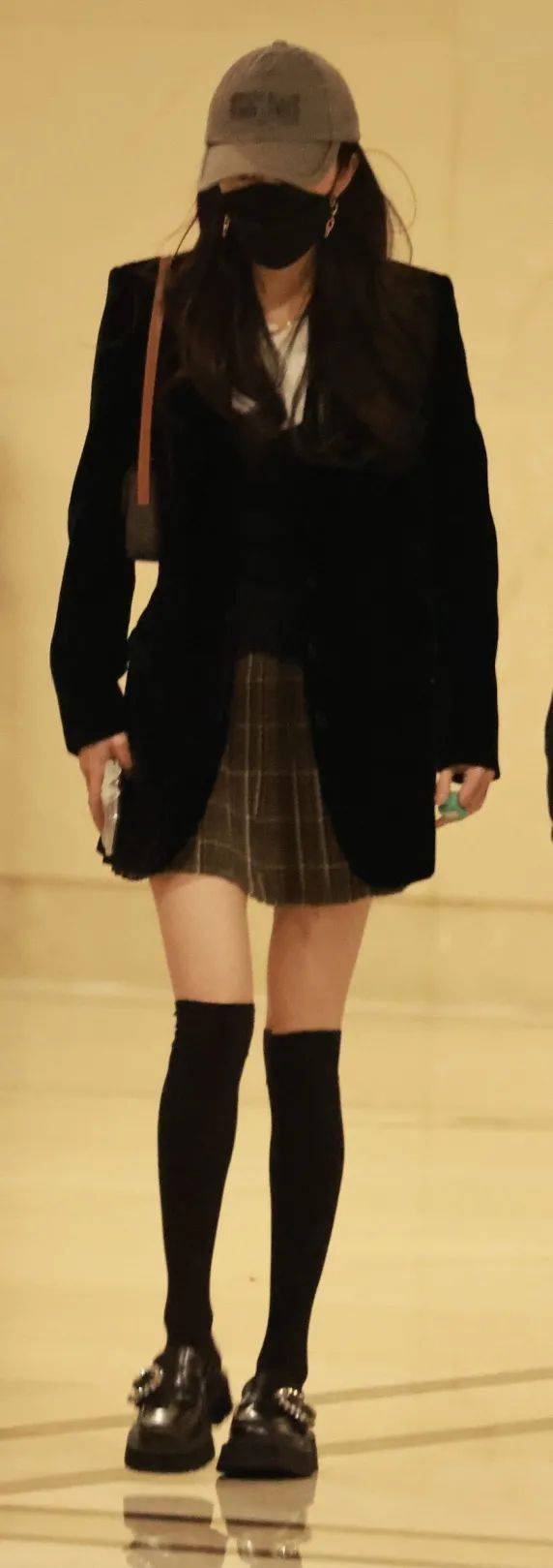 杨幂 这么多年过去了，杨幂的下衣失踪依旧看不腻啊！