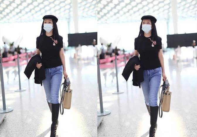 黑色 杨钰莹罕见走机场无人送!穿紧身T恤牛仔裤凹曲线,花瓶身材抢镜