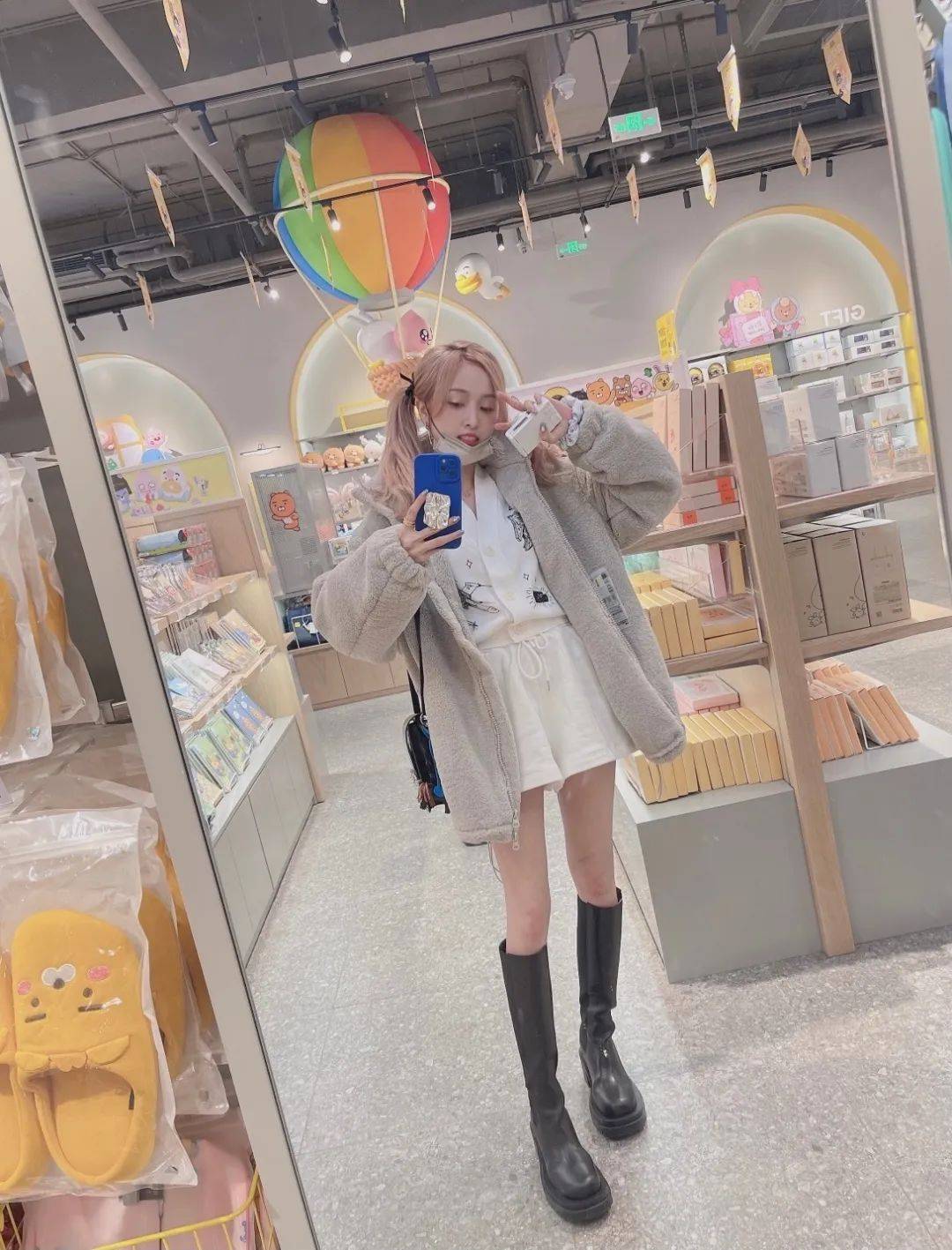 杨幂 这么多年过去了，杨幂的下衣失踪依旧看不腻啊！