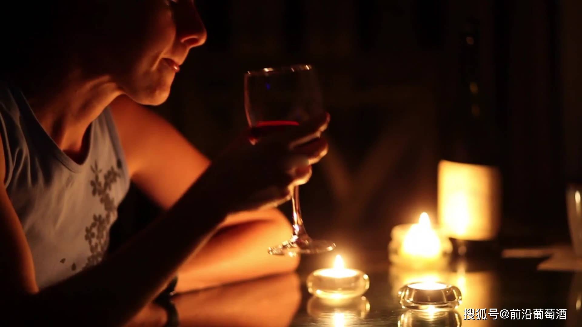 稻草|酒精强化甜酒的收藏,强化酒的变化与细微差别,强化甜酒适宜久藏