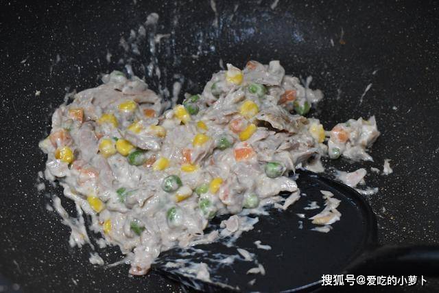 温度|这面包柔软味美,荤素搭配,营养全面,早餐吃它精神饱满,够能量