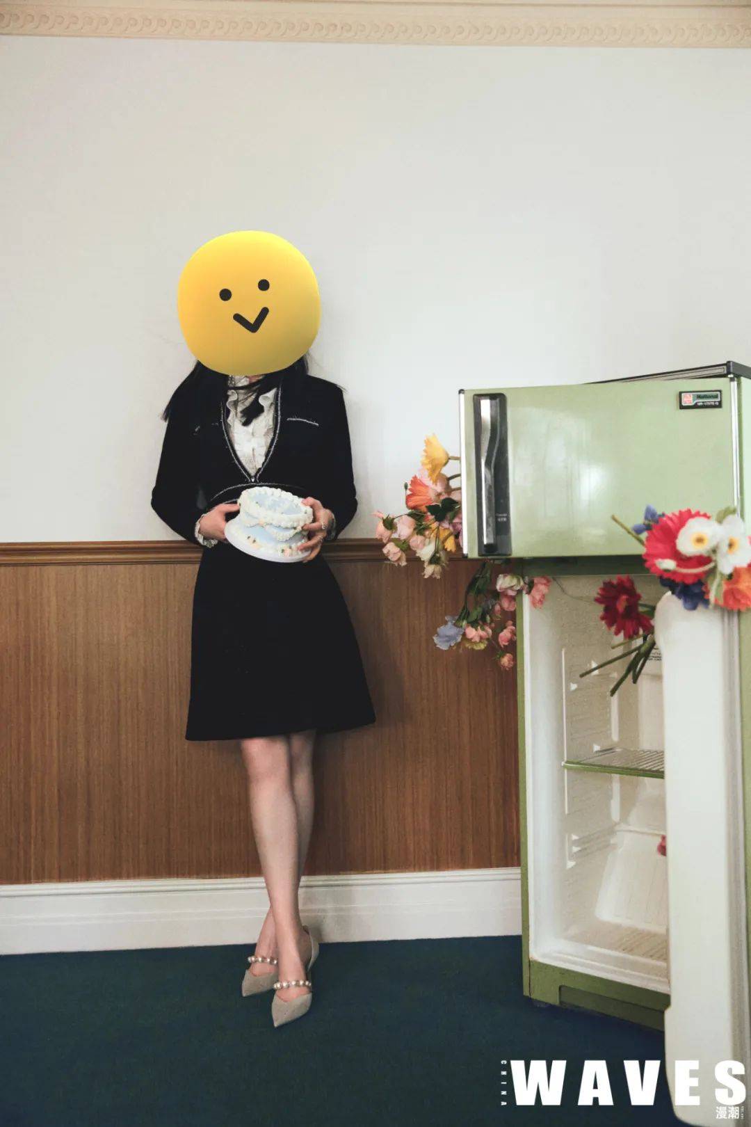 上半身 女星蒋欣瘦成Lisa 2.0？！到底什么情况呀…