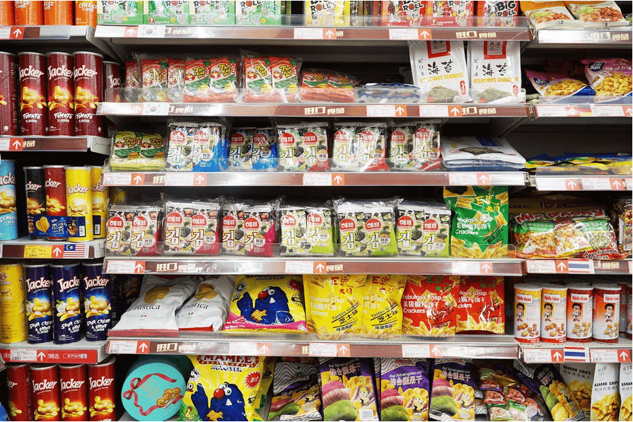 小铺|零食小铺休闲食品开辟新零食赛道 为消费者提供专属味道