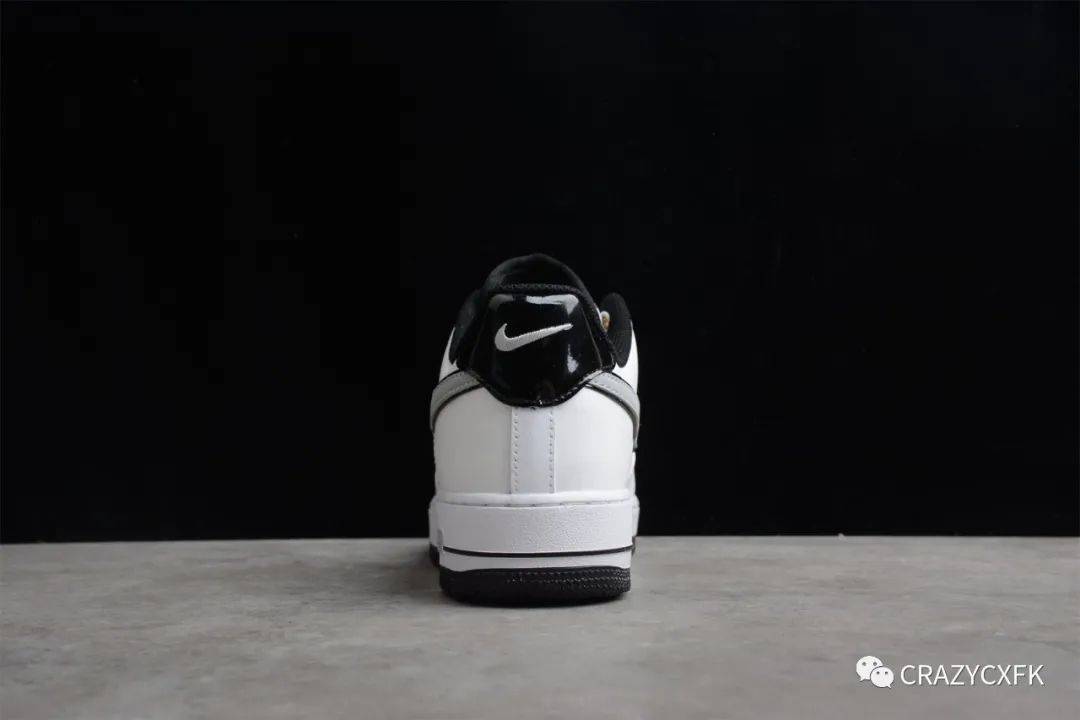 黑色 耐克空军一号黑白漆皮 Nike Air Force 1 空军一号低帮运动板鞋