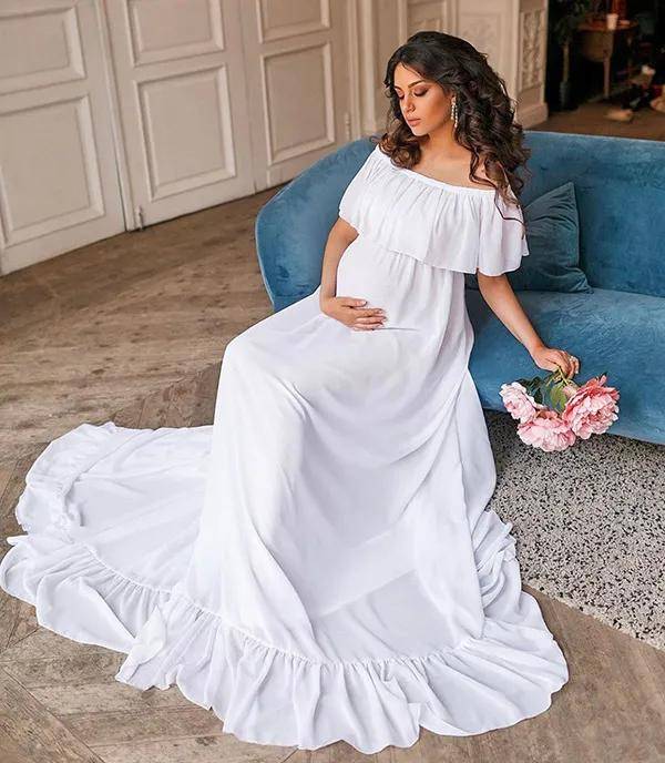 原创马来西亚最美王后和大24岁国王闪婚仅45天就被赶出王室