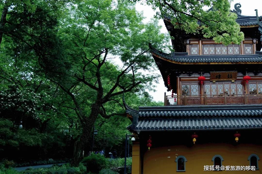比灵隐寺更受杭州人喜爱的寺院，连寺名都很少听说，却美了上千年