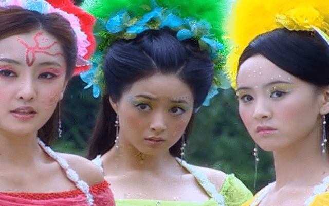 仙剑奇侠传|霸气的华妃蒋欣，曾演过《仙剑奇侠传》中的狐妖，你认出来了吗？