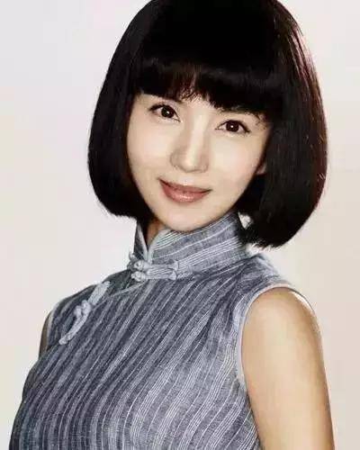 发型10款旗袍经典发型搭配，总有一款适合你，让你气质又多出一份优雅