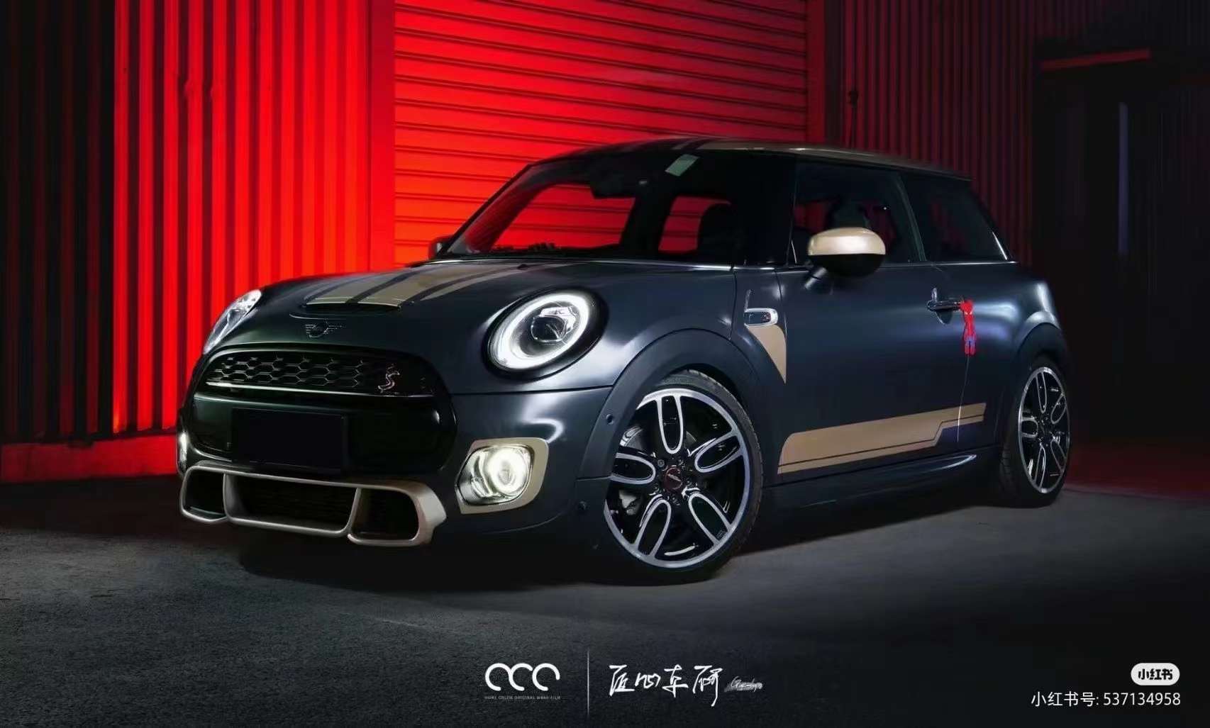 宝马mini这样改漂亮极了漫彩改色膜适合要求品质的客户