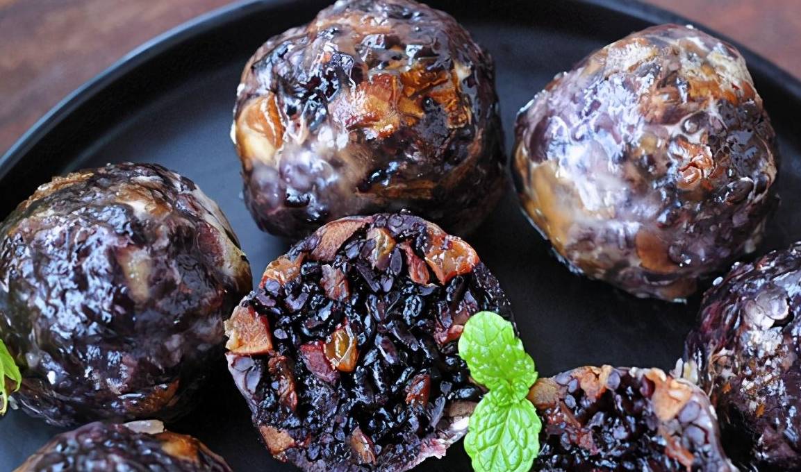 做法|天冷,包子馒头靠边站!早上多吃它,锅中一蒸,晶莹剔透香喷喷!