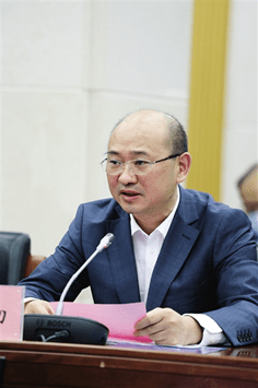 江汽集团项兴初参与经济参考报座谈会并为未来发展提出展望