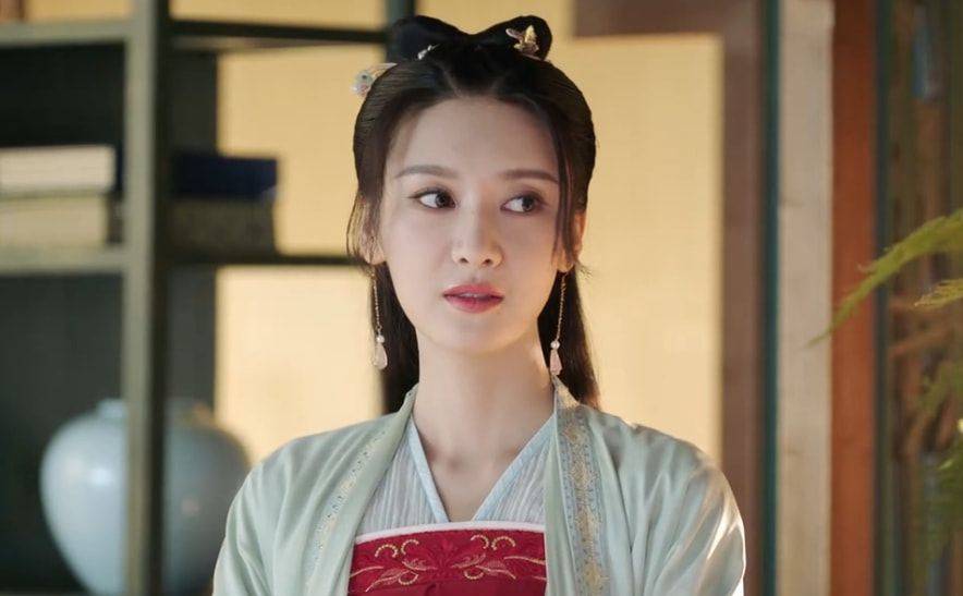 李府|鞠婧祎新剧又“扑”了，豆瓣开分仅4.3，只怪她的古装实在太美了