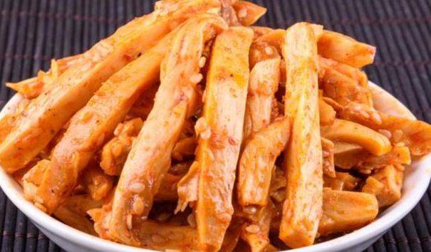 冠上|零食控的福利,满足味蕾,有了这些零食瞬间嗨翻天!