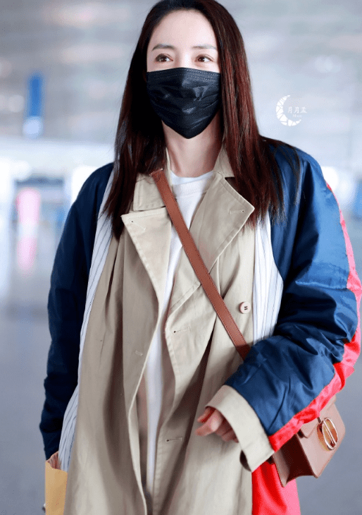 感觉 女星冬季机场穿搭PK！林允轻熟、金晨减龄，张钧甯老气却不失气场