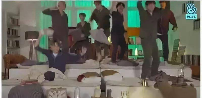 All|GOT7躺放变成睡衣派对，他们平常就这样？节目组都忍不住吐槽！