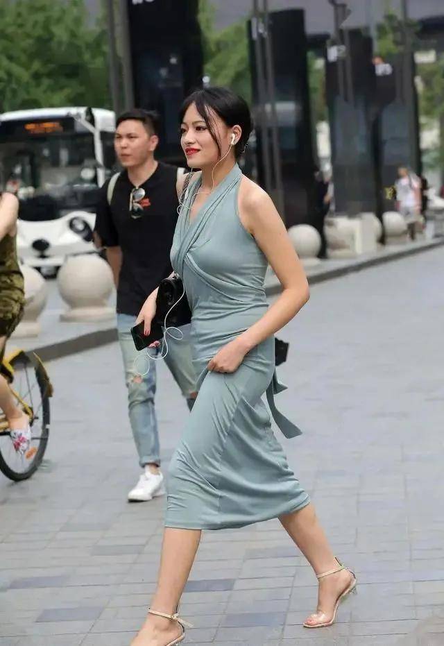 高跟鞋 掩盖劣势，突如其来的“旗袍”，兼顾时髦修身，还被蒙在鼓里吗？