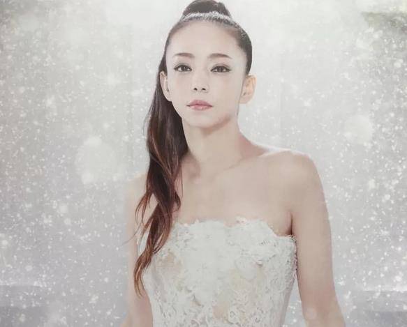 风衣 私服搭配：肤白貌美的日本小姐姐，都是如何穿衣的？