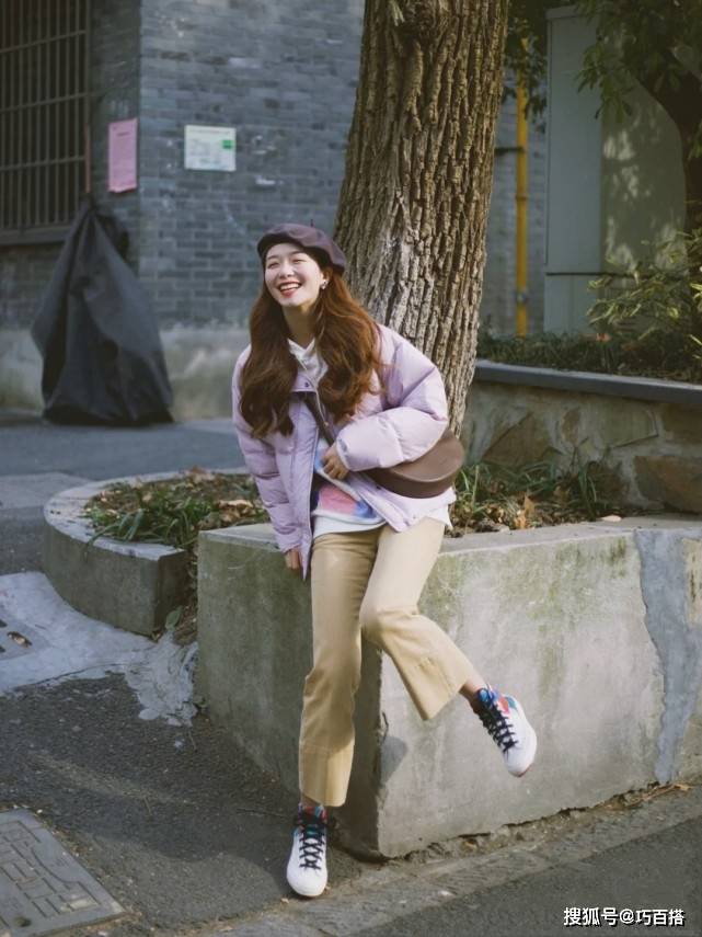 帆布鞋 这个冬天来点不一样的吧！用加绒帆布鞋代替其他鞋子，保暖又新颖