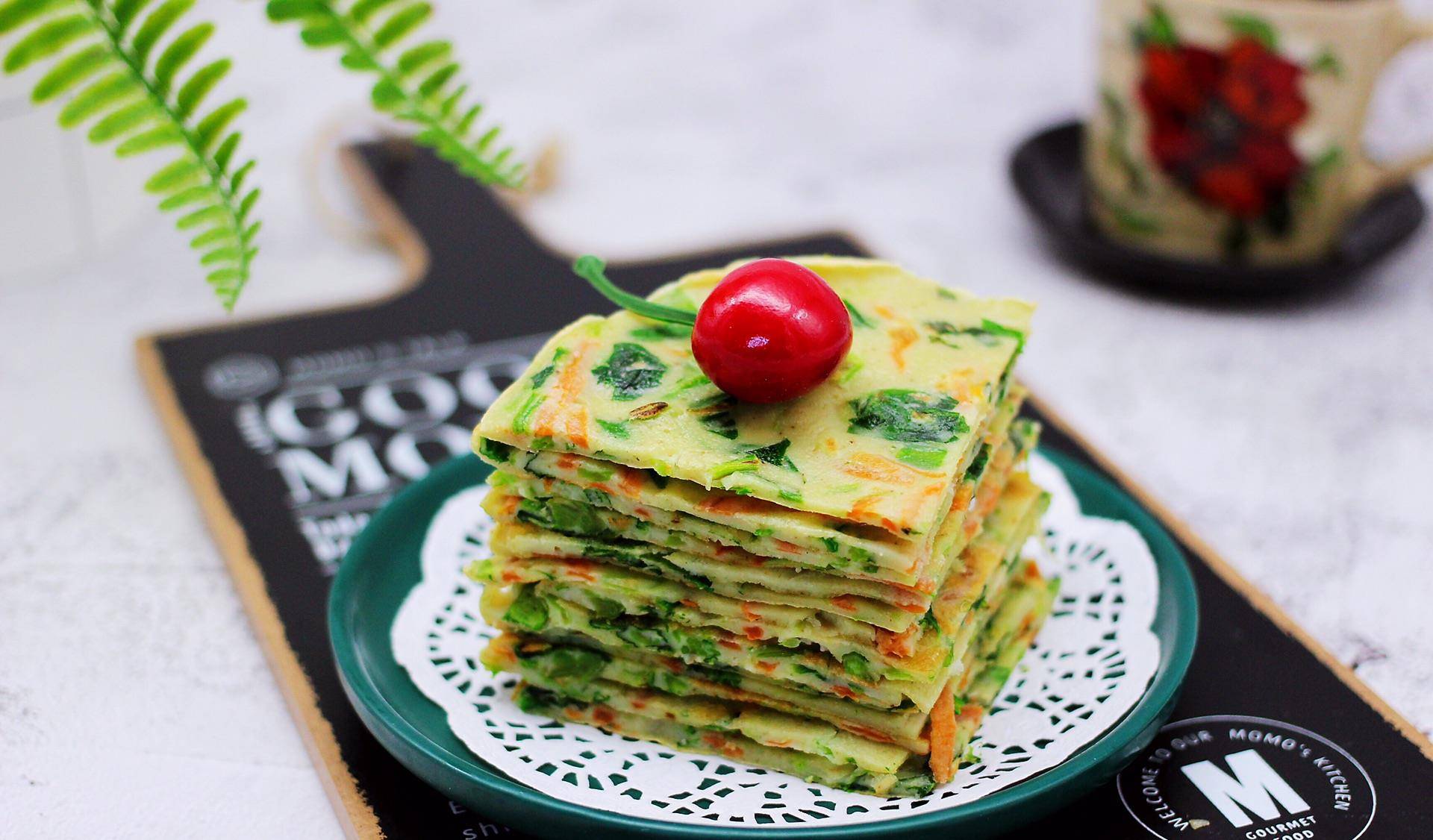 加入适量|早餐蛋饼新方法,不发面,不揉面。3分钟就出锅,软糯有层次