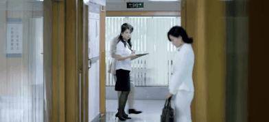 职场|不愧是她,吃个盒饭吃出了收视第一