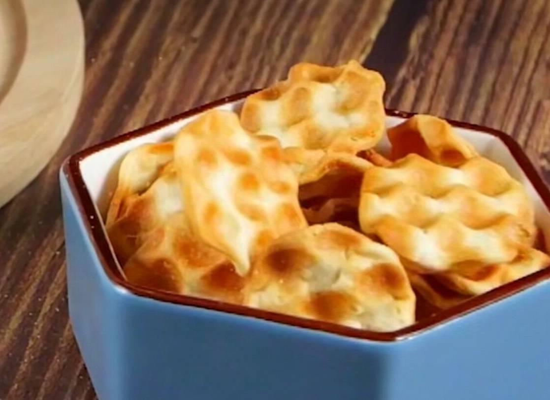 蛋黄酥|5款提升幸福感的零食,看到第1就忍不住,见到一定要囤,好吃不贵