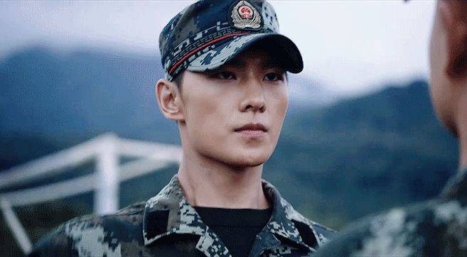 因为|下一年待播剧官宣，杨幂一人占了3部，这是要“霸屏”的节奏吗？