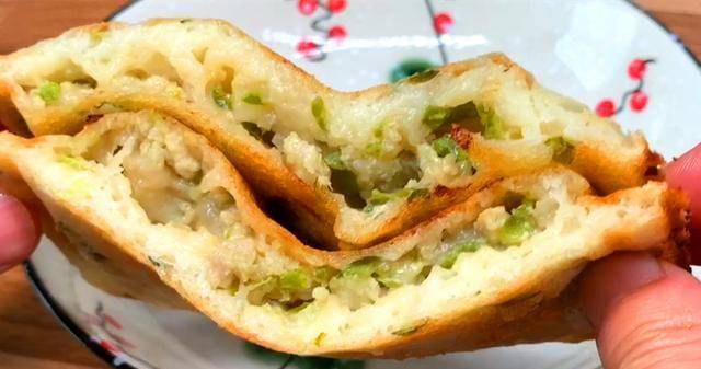 葱花|早餐饼最新做法,不揉面,不用发面,比包子好吃,5分钟就出锅