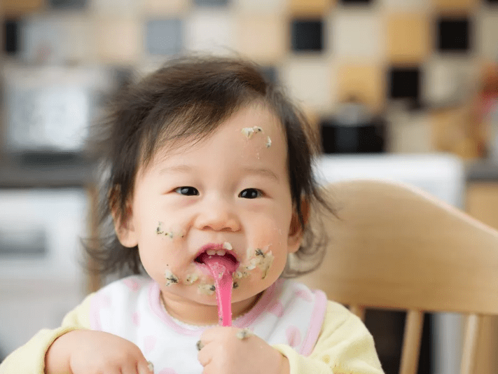 睡眠|儿科医生：孩子的事90%都在吃上，别让宝宝吃多了！家长快收手