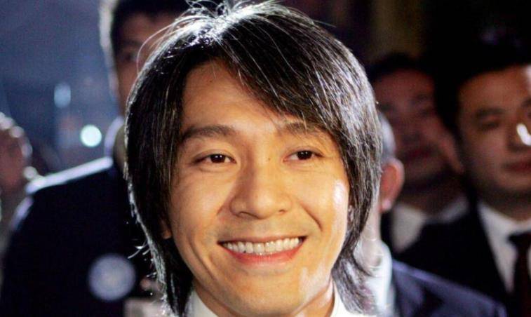 周星驰只写了一首歌,却拥有上亿播放量,说出歌名很多人都能哼唱