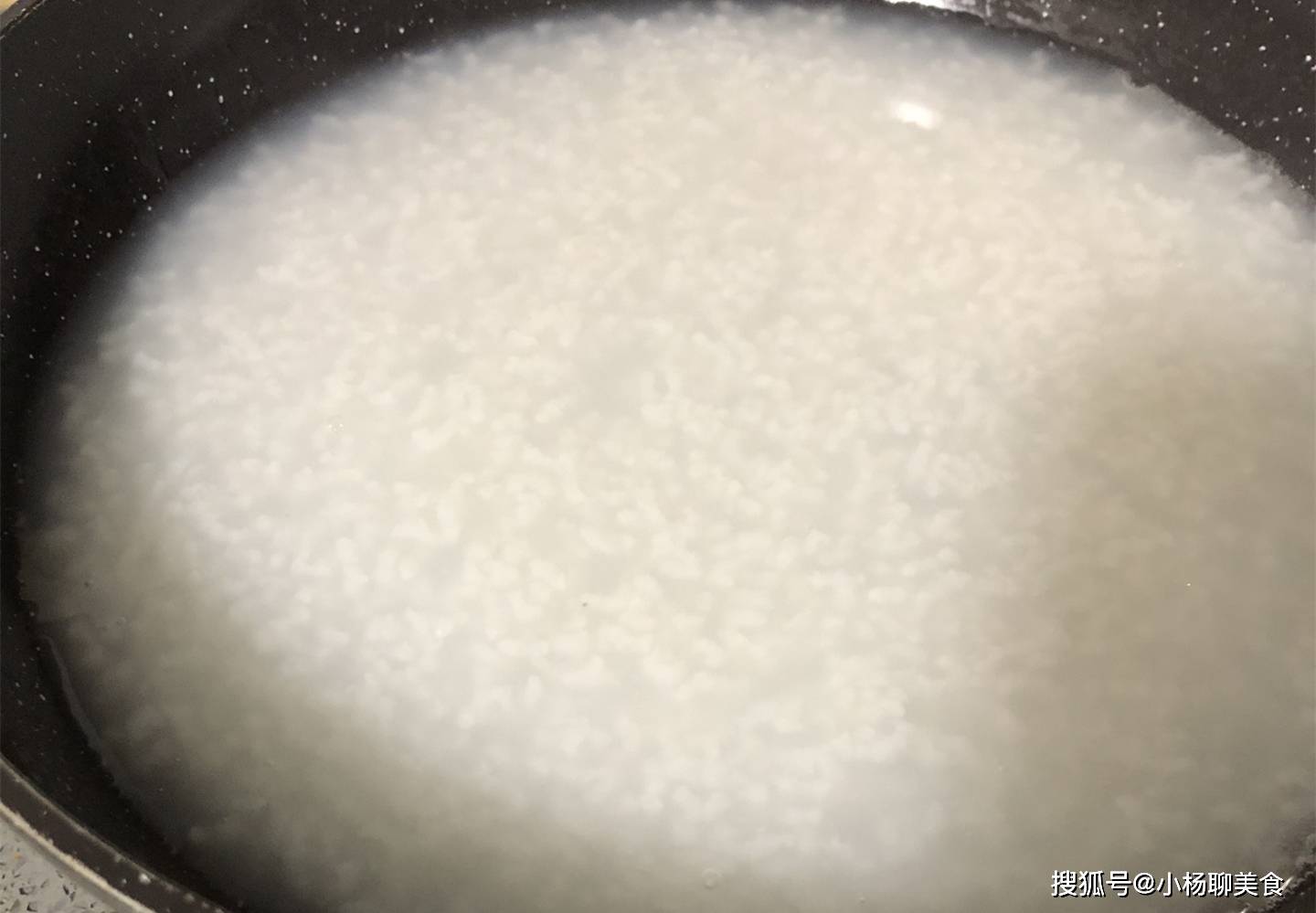 什么菜用来煮粥 7b6b8ec1a4eb4dd382960b9ed1a4e2a3.jpeg