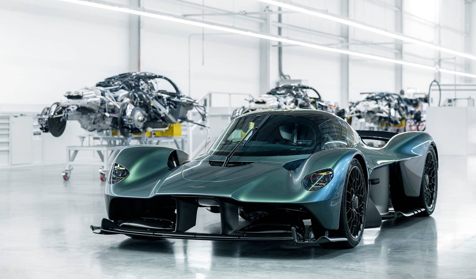 全球限量150台的阿斯顿·马丁valkyrie开始交付,你买了吗?