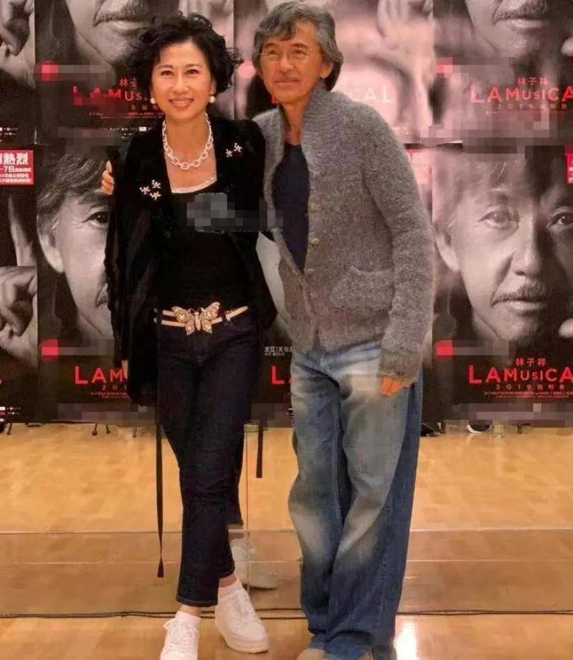 身材艾小羊：愿你皱纹明显，颜值出众