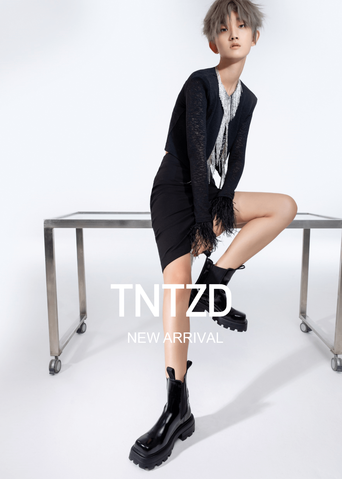 碰撞 秋天来了,你的鞋柜里少一双设计品牌TNTZD